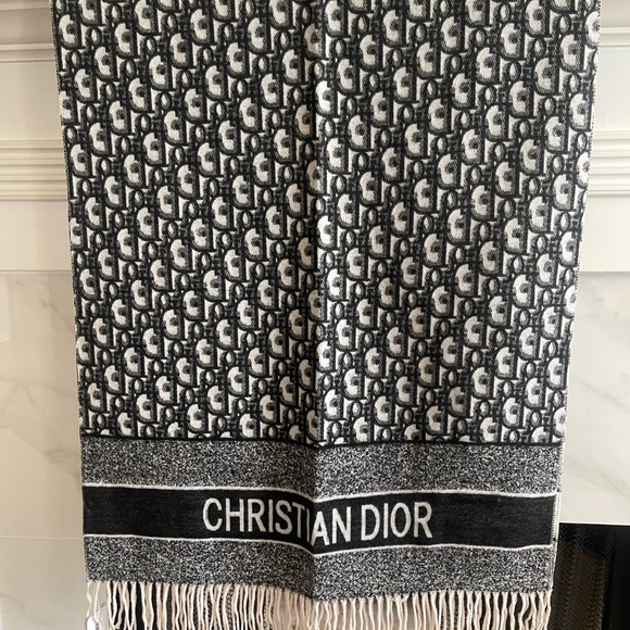 Christian Dior Black Cashmere Scarf 70”x26” - Picture 3 of 4